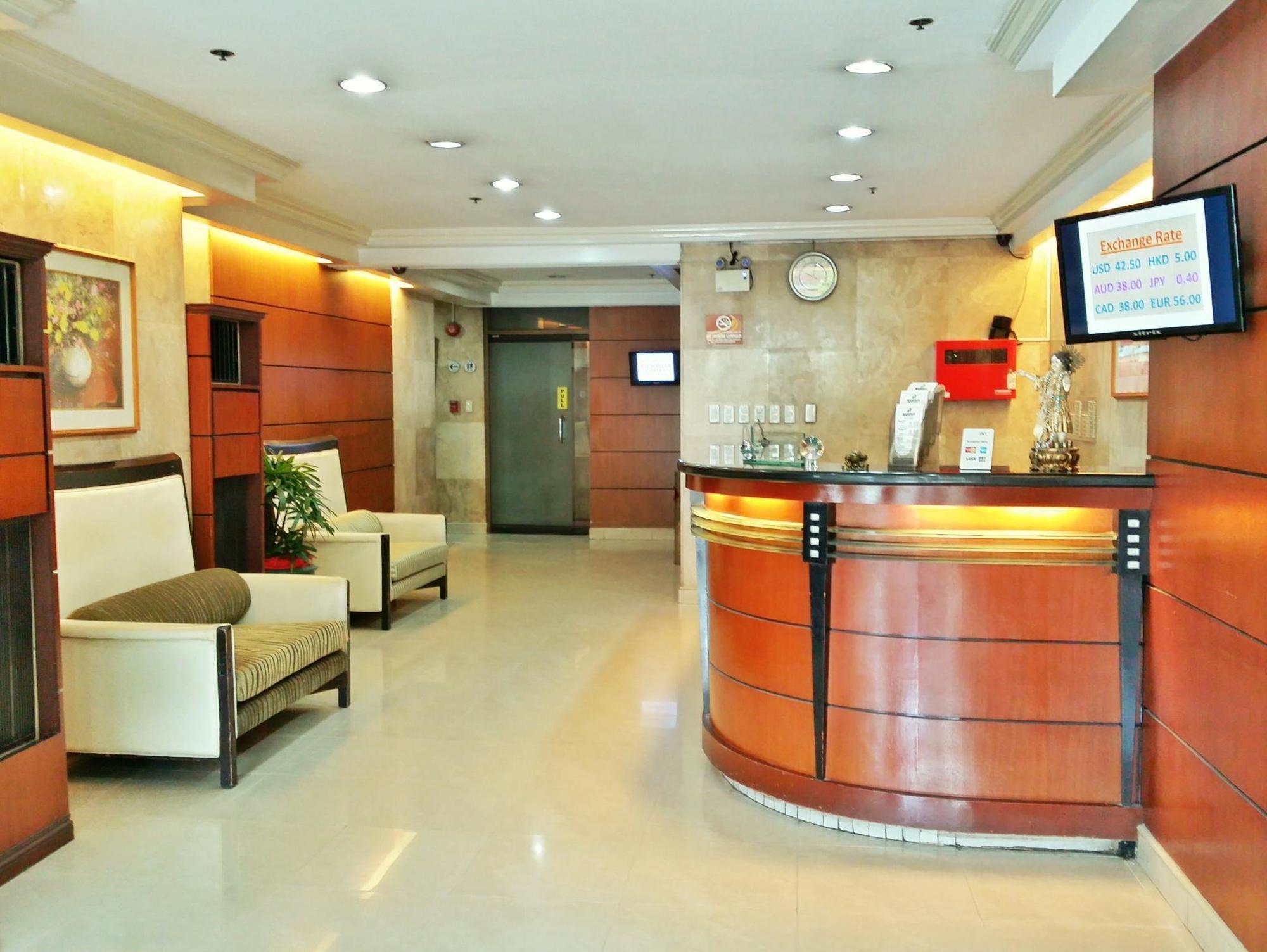 Richville Hotel Mandaluyong Екстер'єр фото